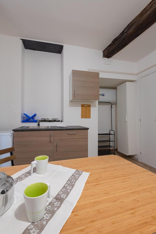 Appartamento Maddalena Basso - Affitti Brevi Italia Генуя Экстерьер фото